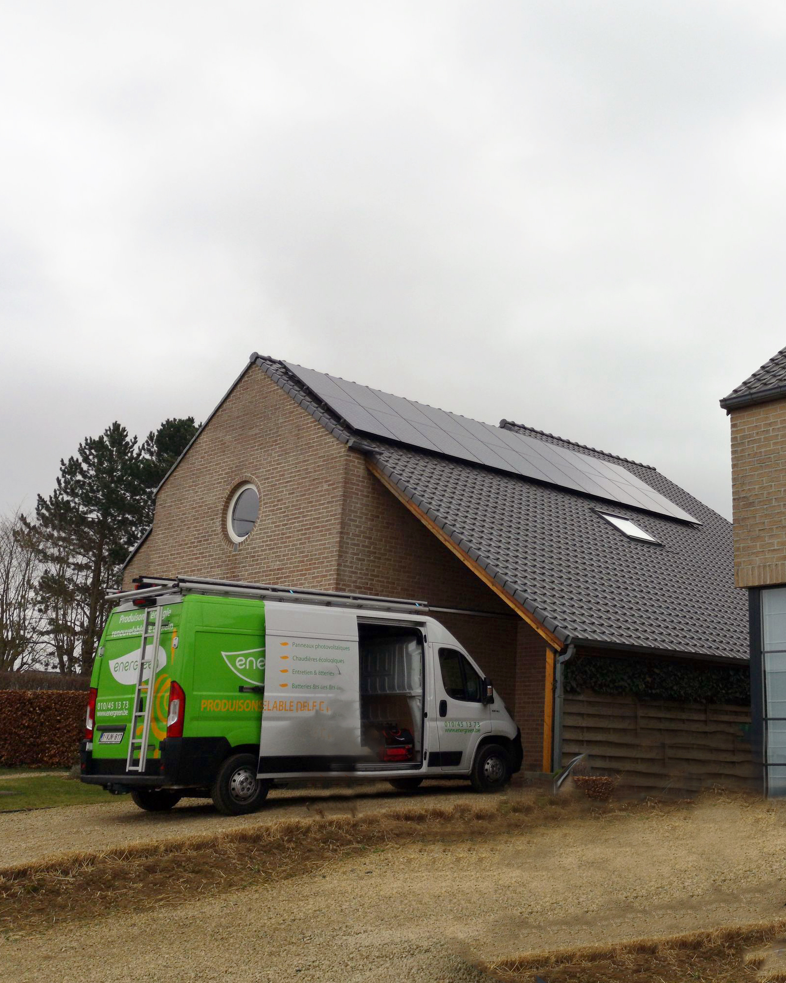Installation panneaux photovoltaïques Sunpower E20 327 Energreen
