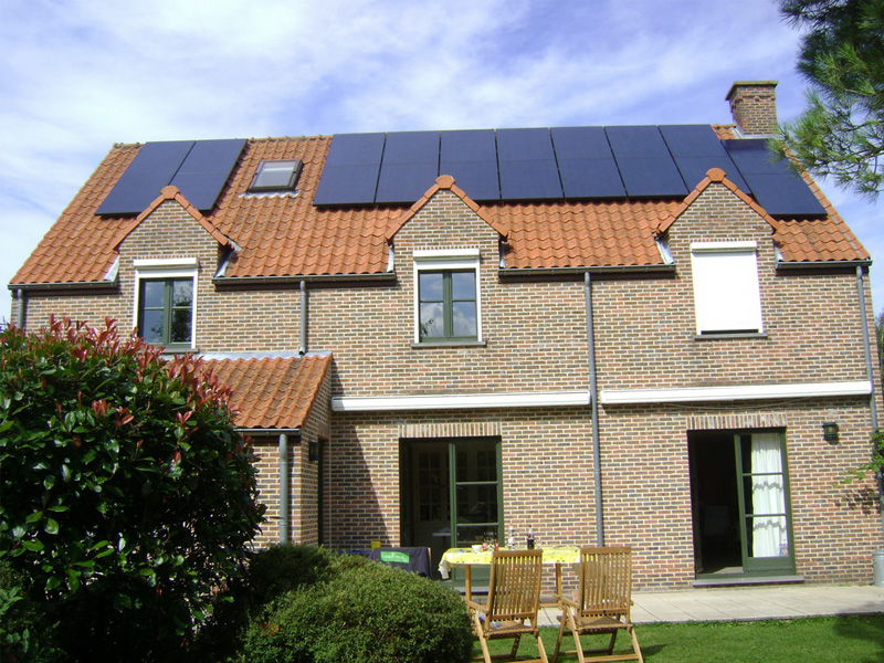 Installation panneaux photovoltaïques Sunpower E18 300 Black Energreen